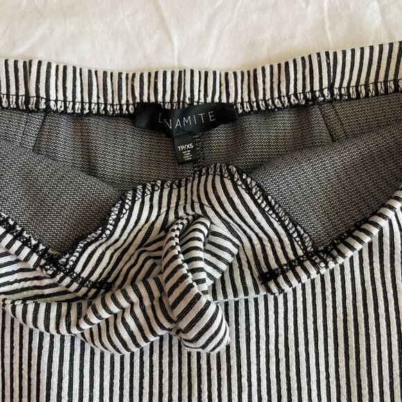 4 Skirt Bundle | XS–S | Dynamite, Forever 21, Shein | Summer/Night Out - Picture 5 of 9